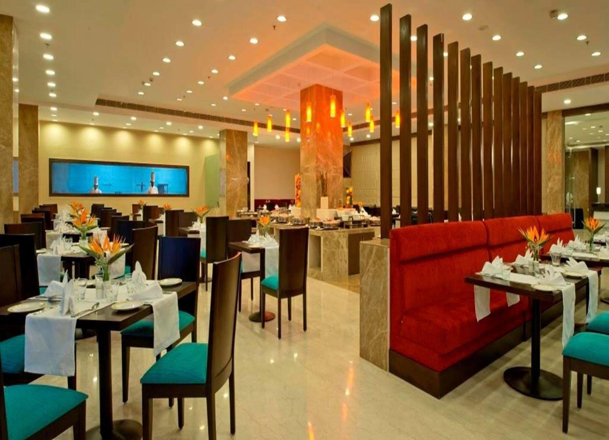 Red Fox By Lemon Tree Hotels, Bhiwadi Екстериор снимка
